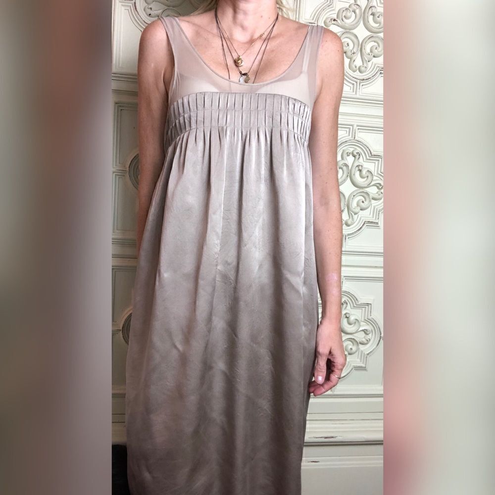 Vince taupe silk sleeveless midi dress size XS - Picture 3 of 8